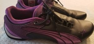 Black and Purple Eco Light Pumas